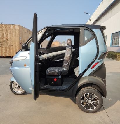 European Standard Vehicle With CE3 Wheel Car OEM New Energy Rickshaw Tuk